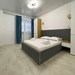 By Azimuth Apartment *