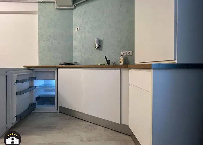 By Azimuth 아파트 *