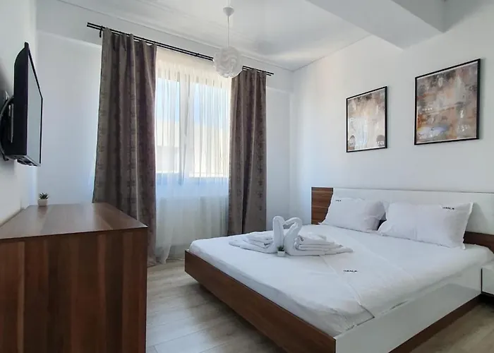 By Azimuth Năvodari